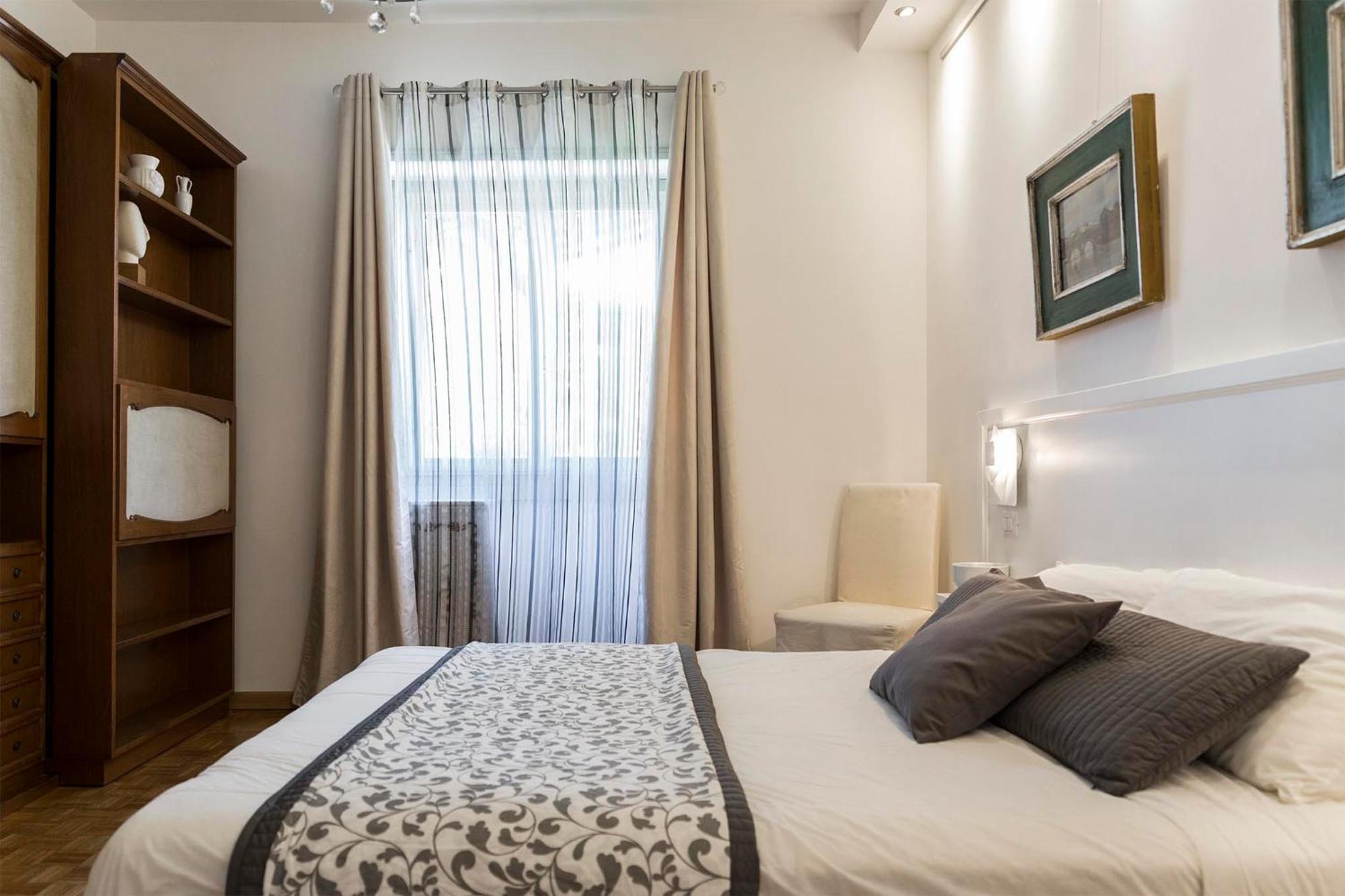 Dulcis In Vatican B&B — Photos 1
